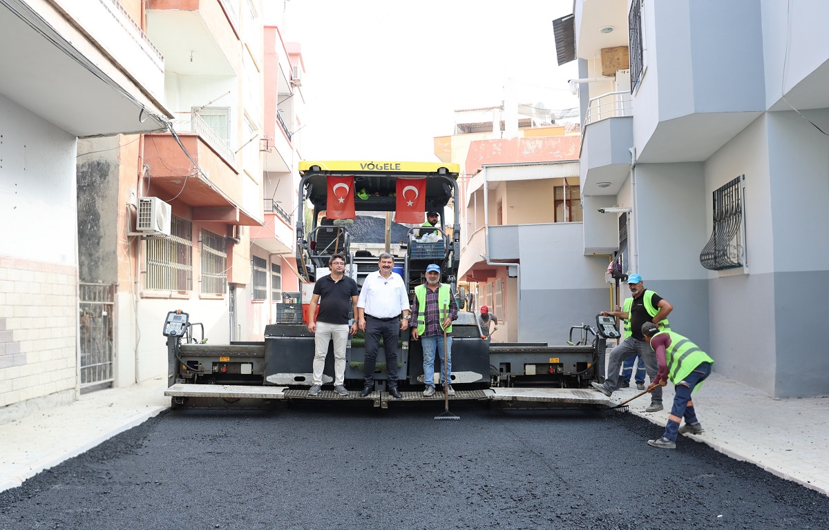 TOZKOPARAN’DA YILLARDIR BEKLENEN ASFALT ÇALIŞMASI TAMAMLANDI