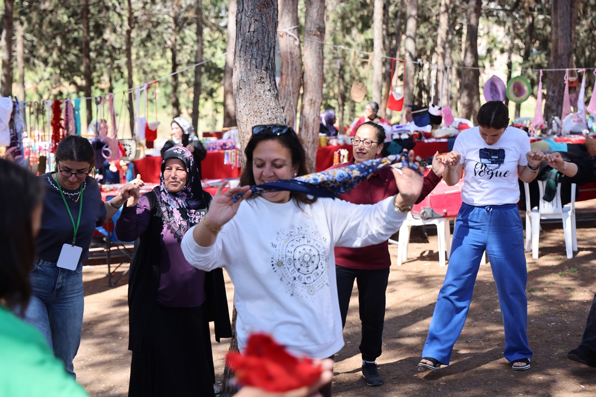 TOROSLAR’DA BAHARIN COŞKUSU ANNELER GÜNÜ ETKİNLİĞİYLE TAÇLANDI
