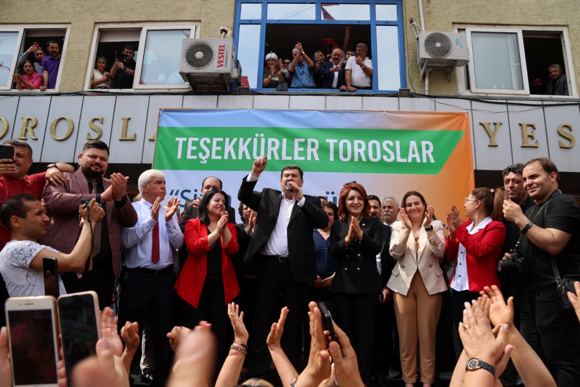 TOROSLAR’IN YENİ BAŞKANI ABDURRAHMAN YILDIZ, MAZBATASINI ALDI