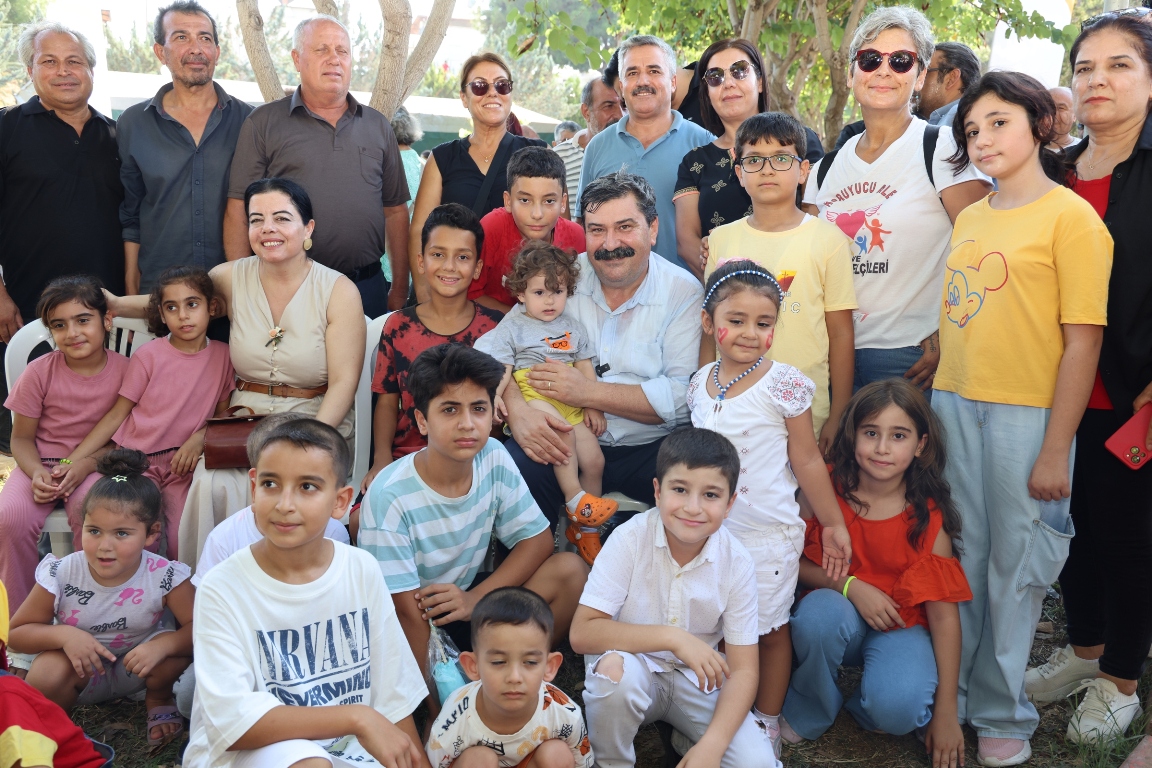 TOROSLAR BELEDİYESİNİN DÜNYA BARIŞ GÜNÜ ETKİNLİĞİ FARKLI RENKLERİ BULUŞTURDU