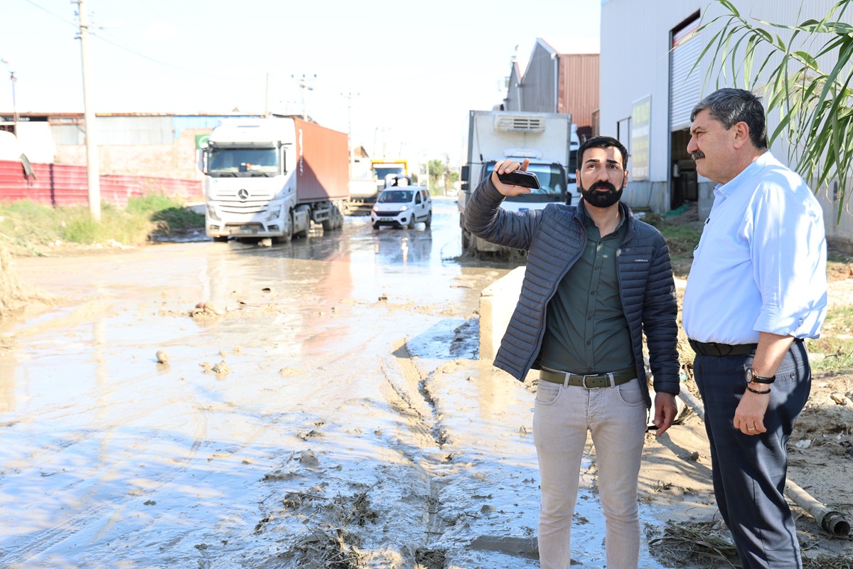 BAŞKAN YILDIZ, SAĞANAK YAĞIŞTAN ETKİLENEN MAHALLELERDE İNCELEMELERDE BULUNDU - Görsel 6