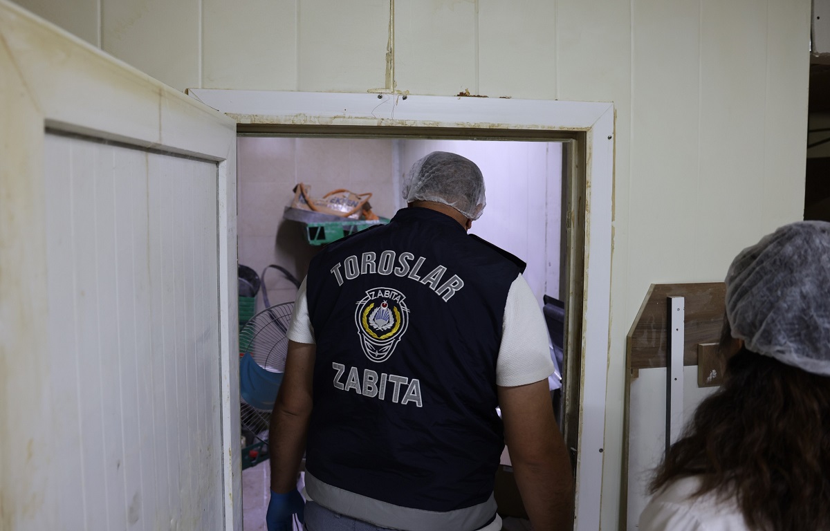TOROSLAR’DA GIDA GÜVENLİĞİ İÇİN SIKI DENETİM