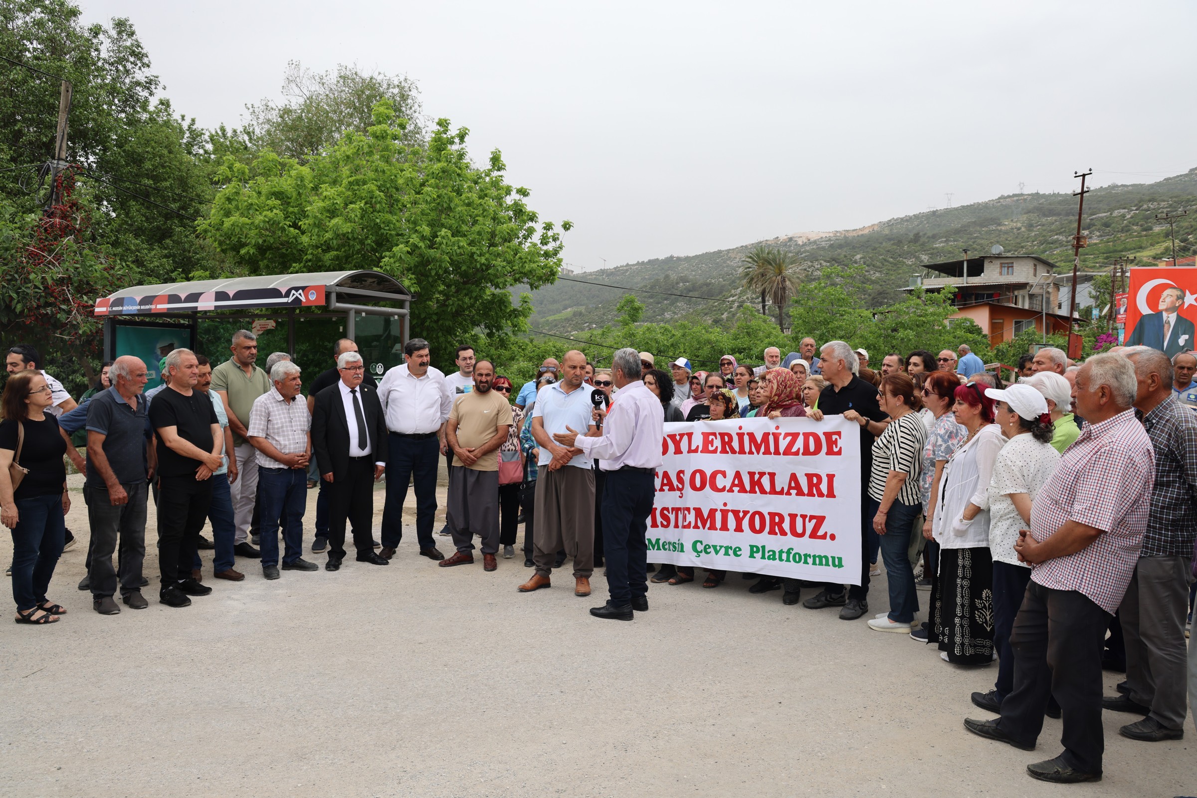 BAŞKAN OLDU, EYLEMİ BIRAKMADI!