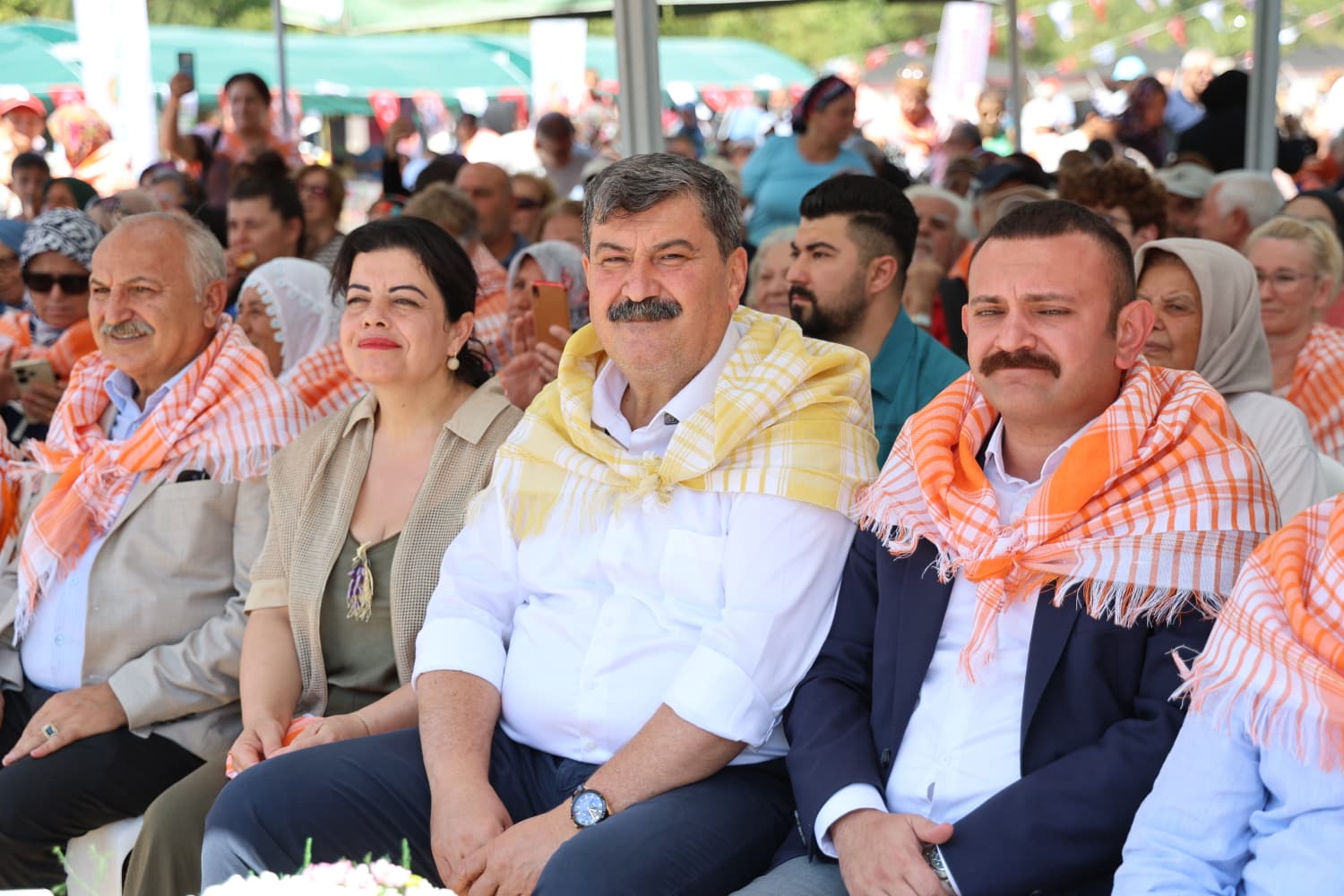 BÖLGENİN EN BÜYÜK YÖRÜK KÜLTÜRÜ BULUŞMASI TOROSLAR’DA YAPILDI