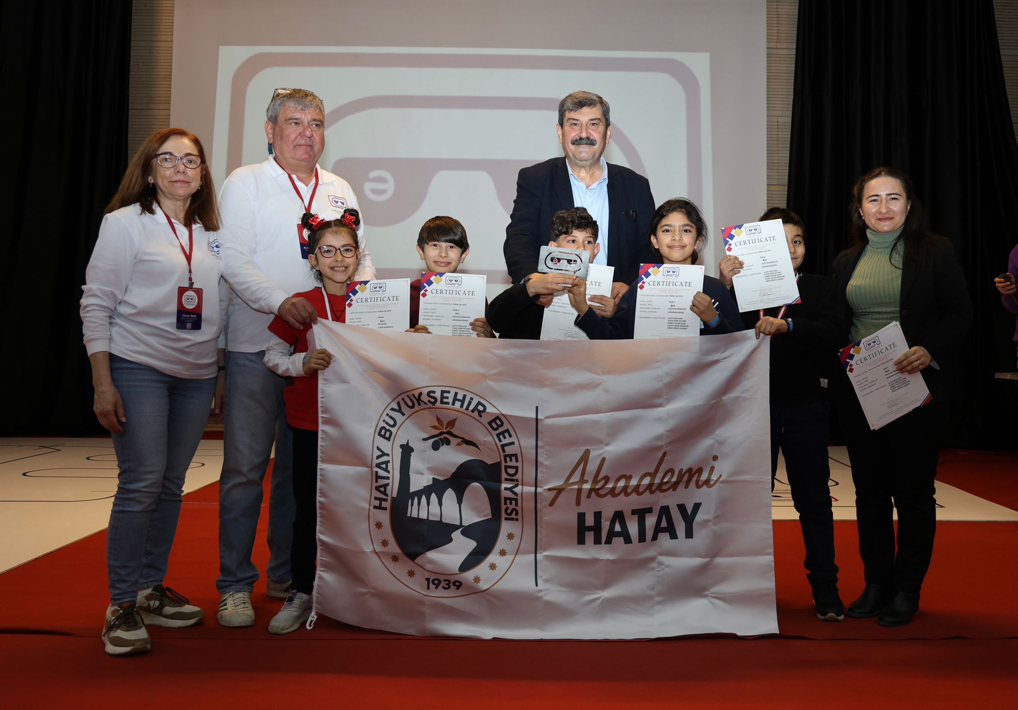 MERSİN’İN EN BÜYÜK ROBOTİK FESTİVALİ TOROSLAR’DA YAPILDI
