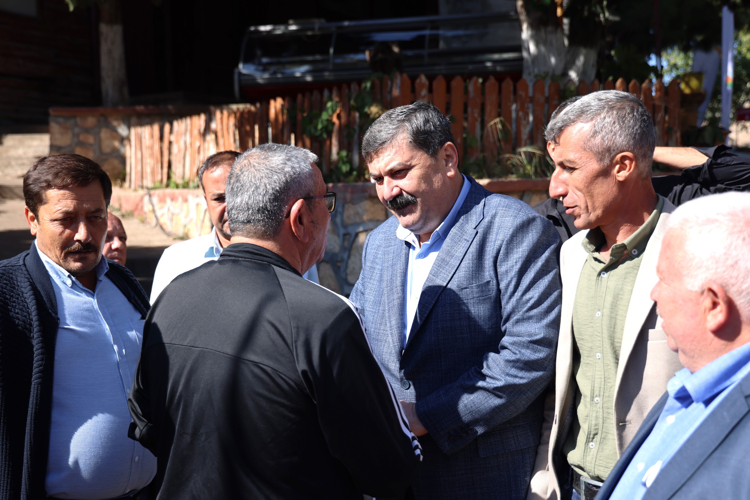 TOROSLAR BELEDİYE BAŞKANI YILDIZ, MUHTARLARLA BİR ARAYA GELDİ