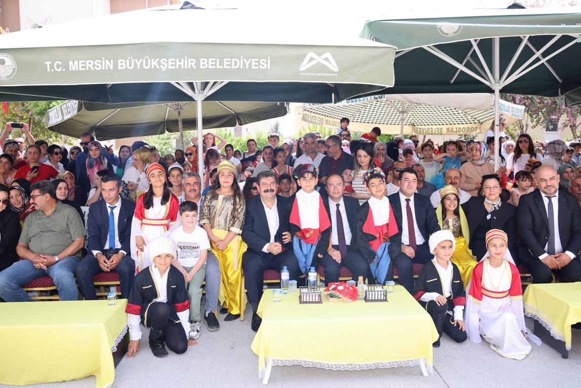 BAŞKAN YILDIZ, ÇOCUKLARIN BAYRAM SEVİNCİNİ PAYLAŞTI