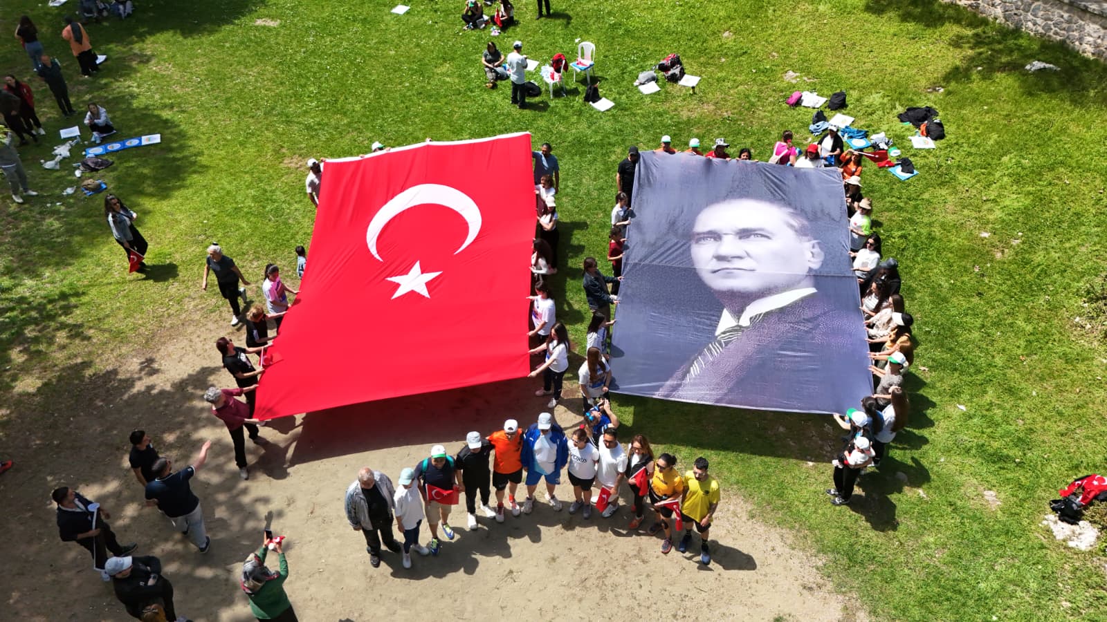 TOROSLAR’DA 19 MAYIS DOĞA YÜRÜYÜŞÜ COŞKUYLA YAPILDI
