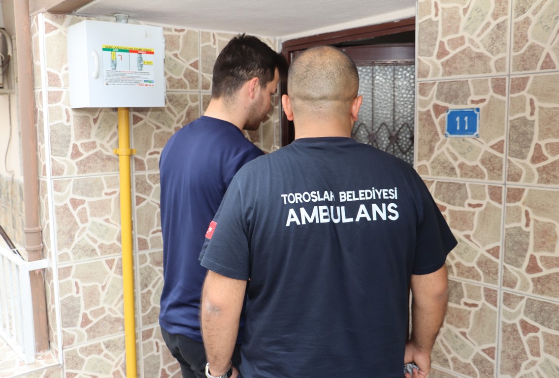 TOROSLAR BELEDİYESİ “EVDE SAĞLIK HİZMETİ” İLE VATANDAŞLARIN YANINDA