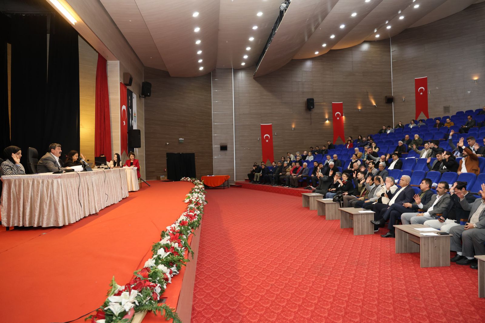 TOROSLAR BELEDİYE MECLİSİ TOPLANDI