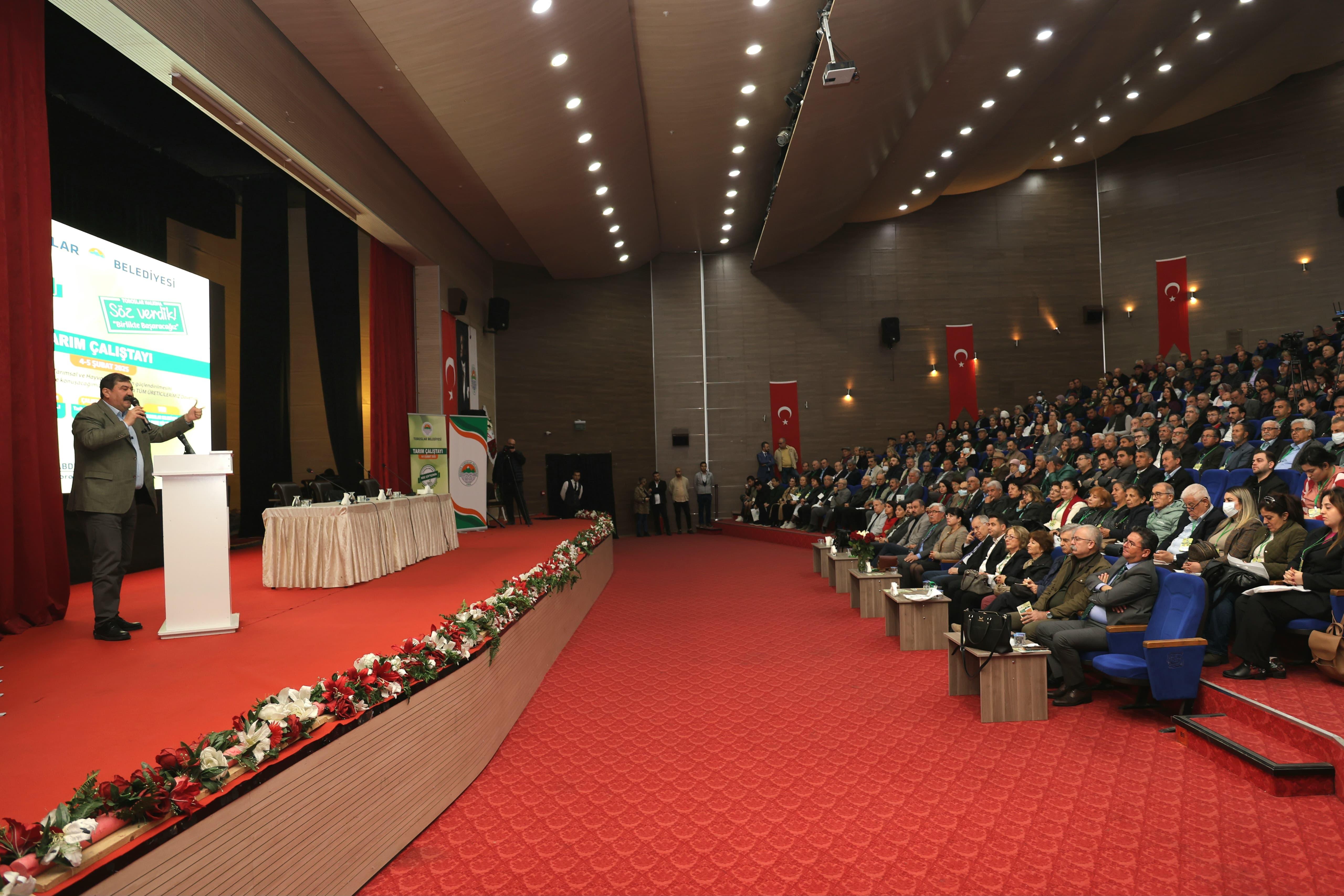 TARIM ÇALIŞTAYI ÇİFTÇİLERİ VE UZMANLARI BULUŞTURDU