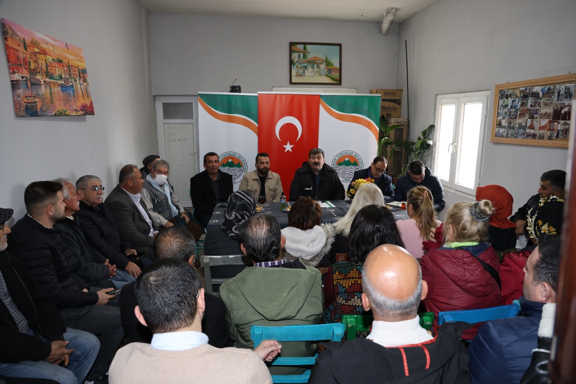 TOROSLAR BELEDİYE BAŞKANI YILDIZ, KÖY GEZİLERİNİ SÜRDÜRÜYOR