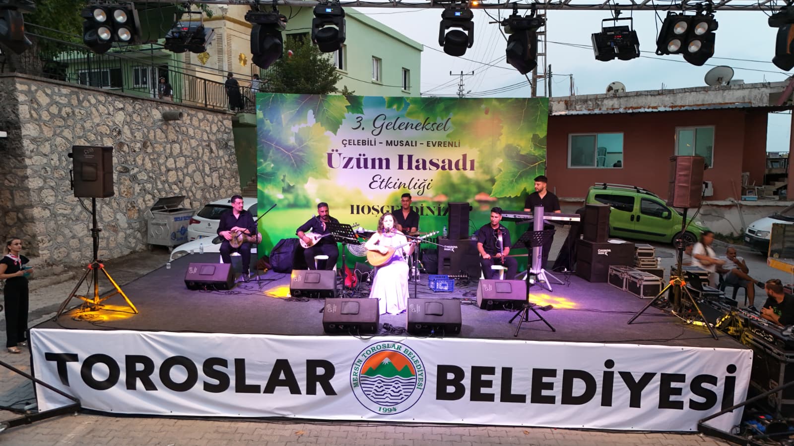 TOROSLAR’DA 3. ÜZÜM HASADI ETKİNLİĞİ COŞKUYLA GERÇEKLEŞTİ - Görsel 2