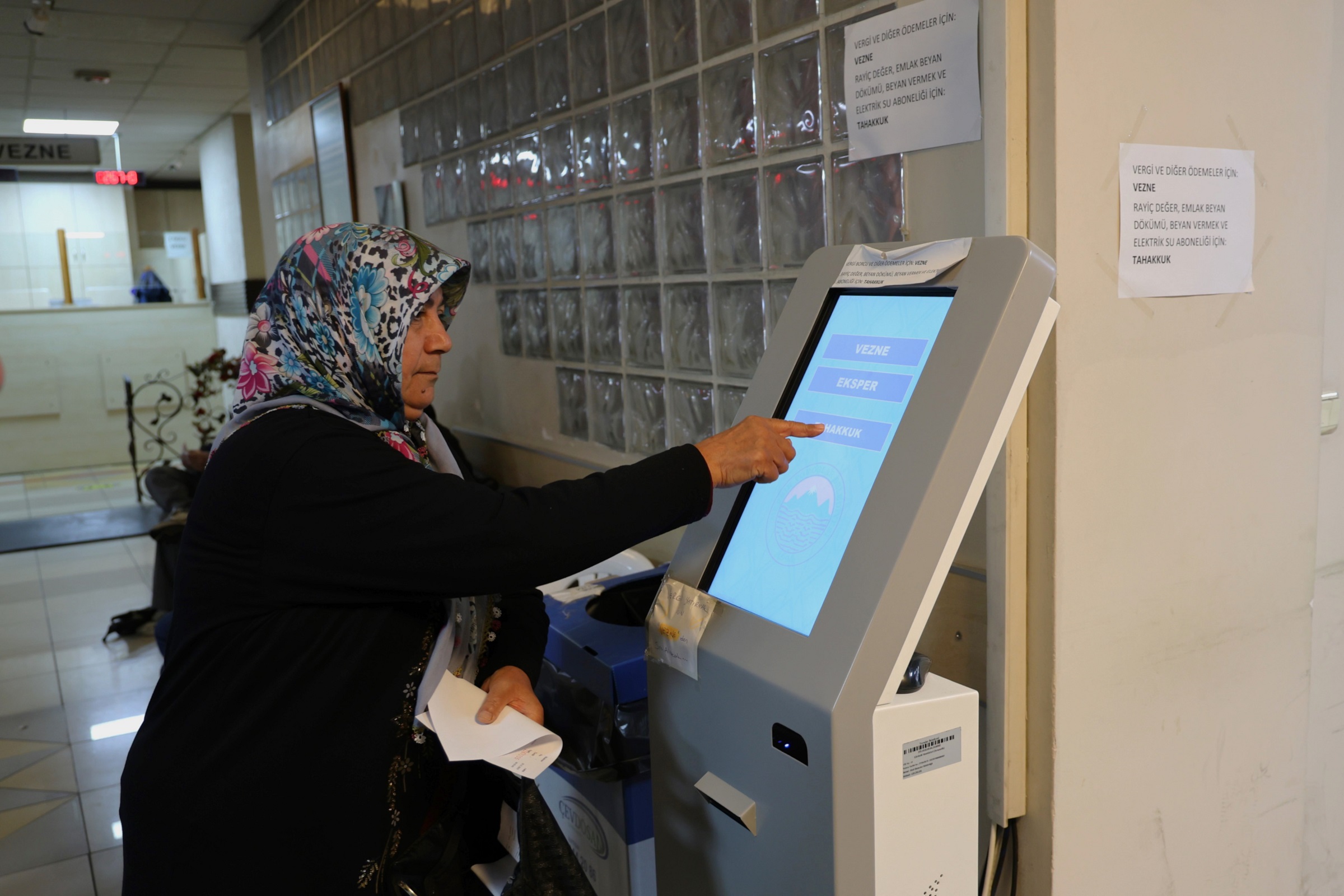 TOROSLAR BELEDİYESİNDEN HAFTA SONU MESAİSİ: VEZNELER AÇIK OLACAK