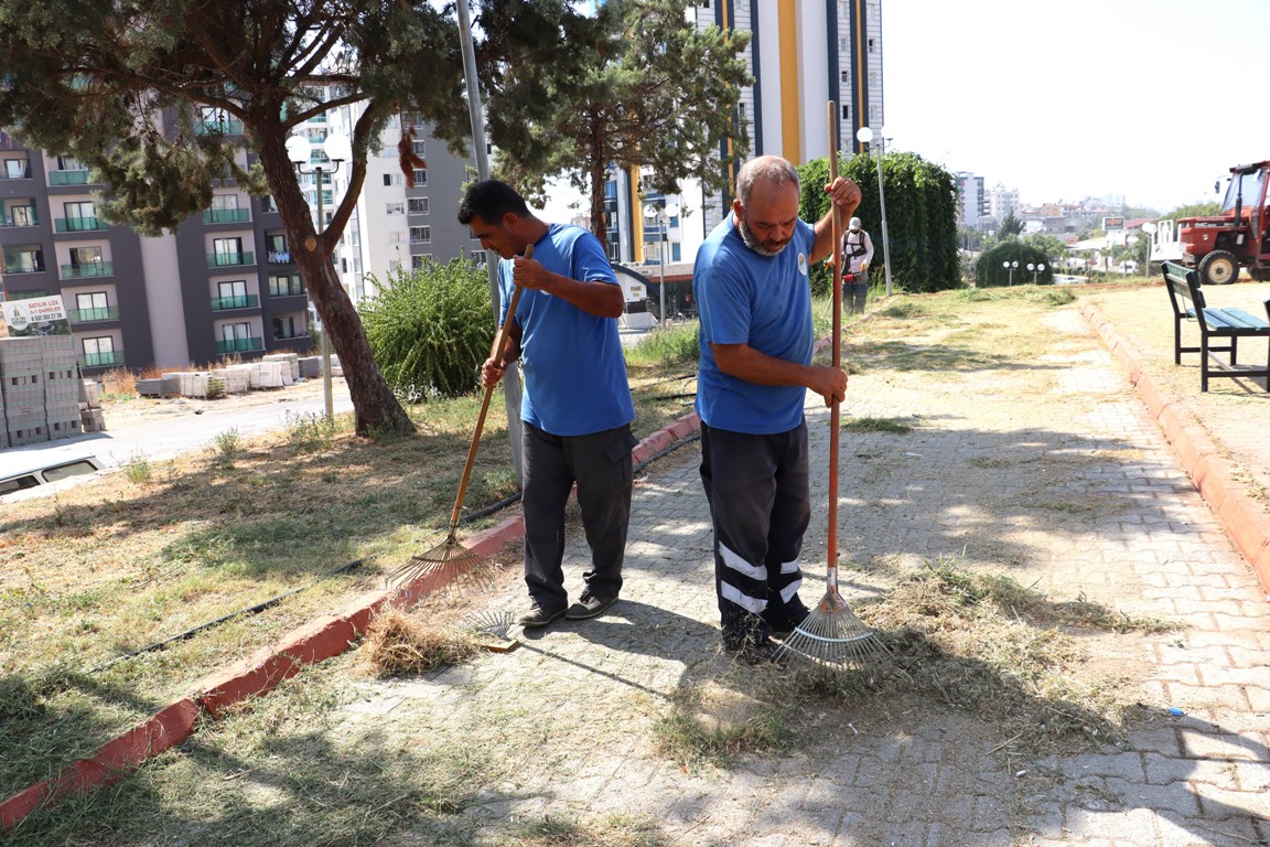 TOROSLAR’IN PARKLARINDA SONBAHAR HAZIRLIĞI