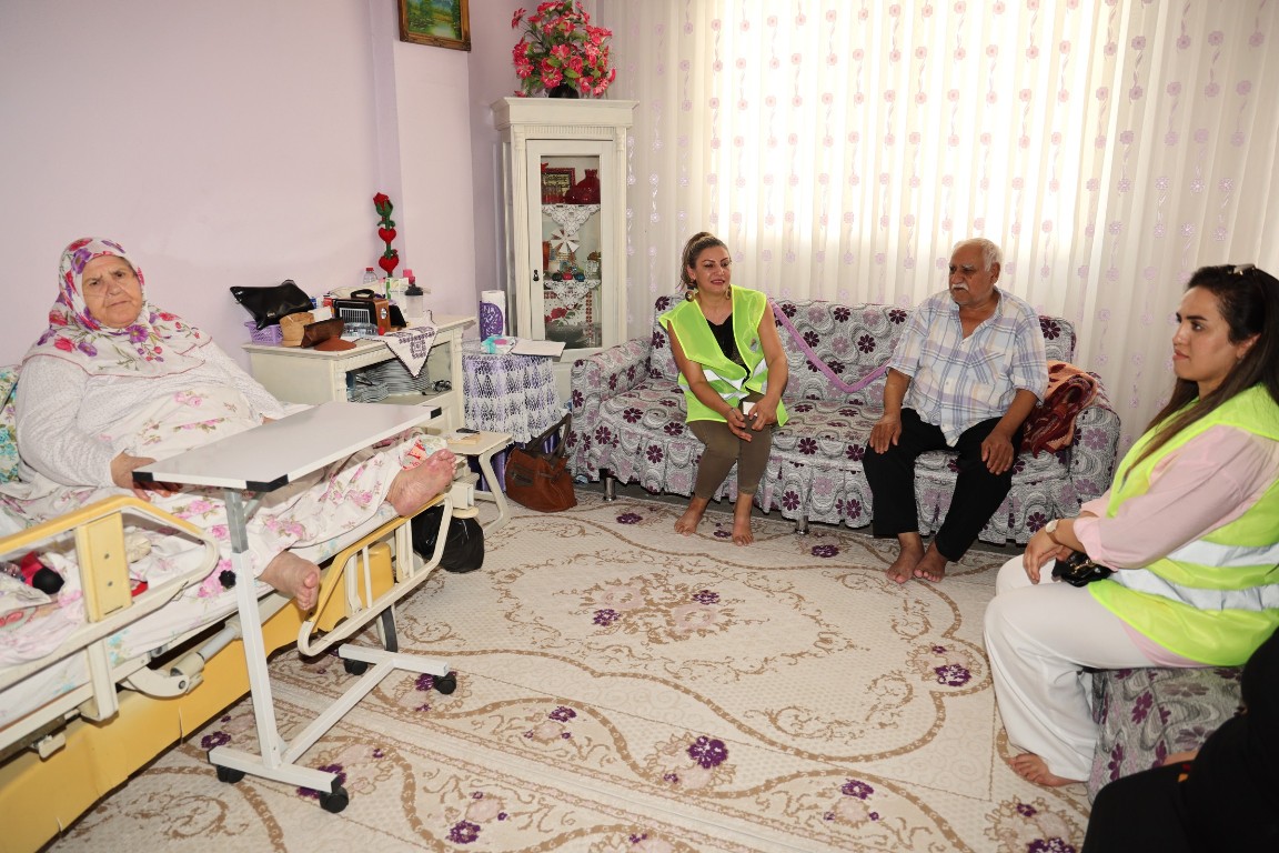 TOROSLAR’DA SOSYAL BELEDİYECİLİKLE GÖNÜLLERE DOKUNAN HİZMET