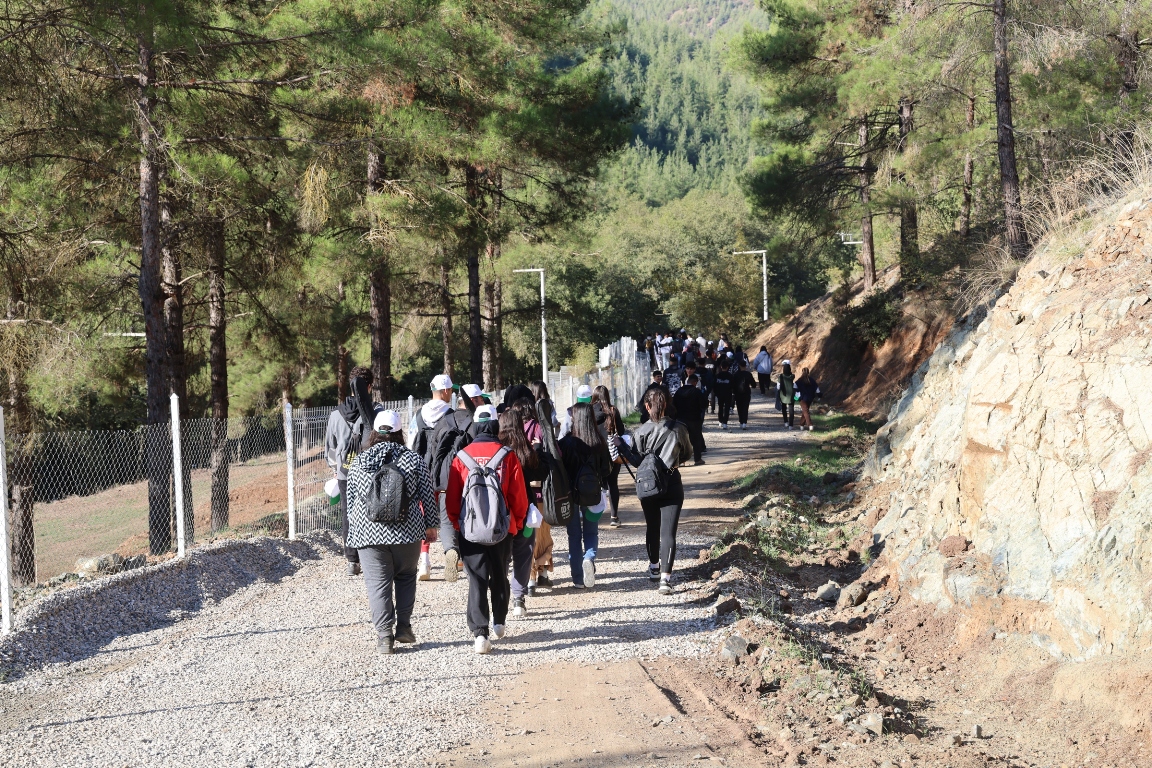 TOROSLAR’DA GENÇLER DOĞADA BULUŞTU