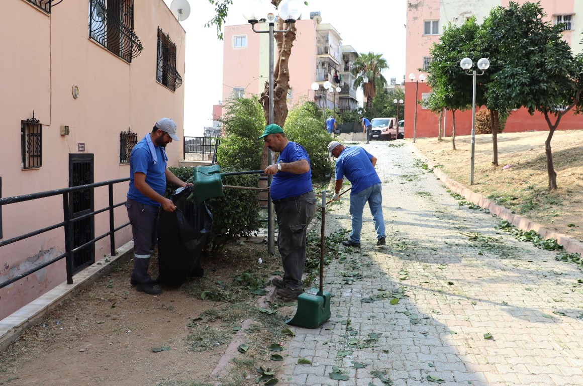 TOROSLAR BELEDİYESİ PARK VE YEŞİL ALANLARDA ÇALIŞMALARINI SÜRDÜRÜYOR