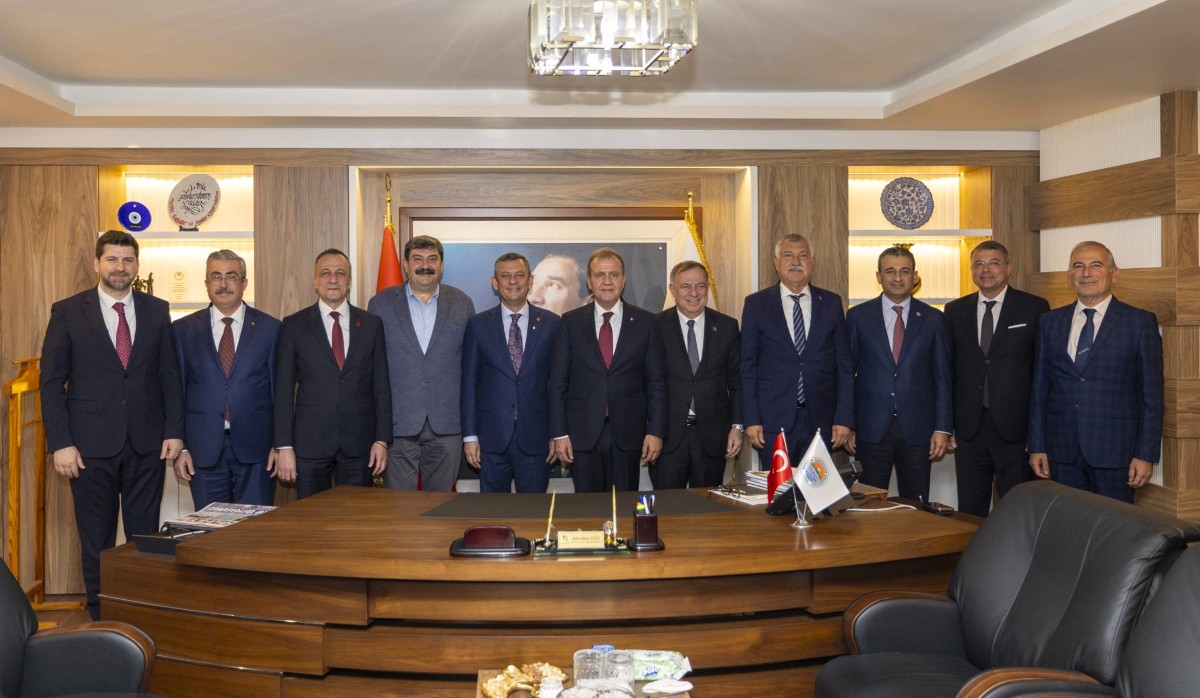 CHP GENEL BAŞKANI ÖZGÜR ÖZEL, “ABDURRAHMAN BAŞKANA İNANIYORUM”