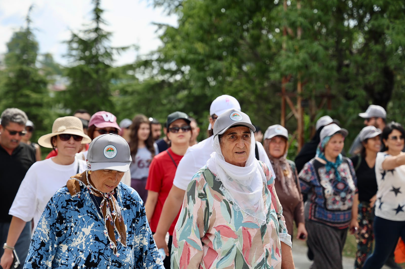 HER AY FARKLI BİR ROTA! TOROSLAR BELEDİYESİNİN DOĞA YÜRÜYÜŞLERİ YOĞUN İLGİYLE DEVAM EDİYOR - Görsel 11