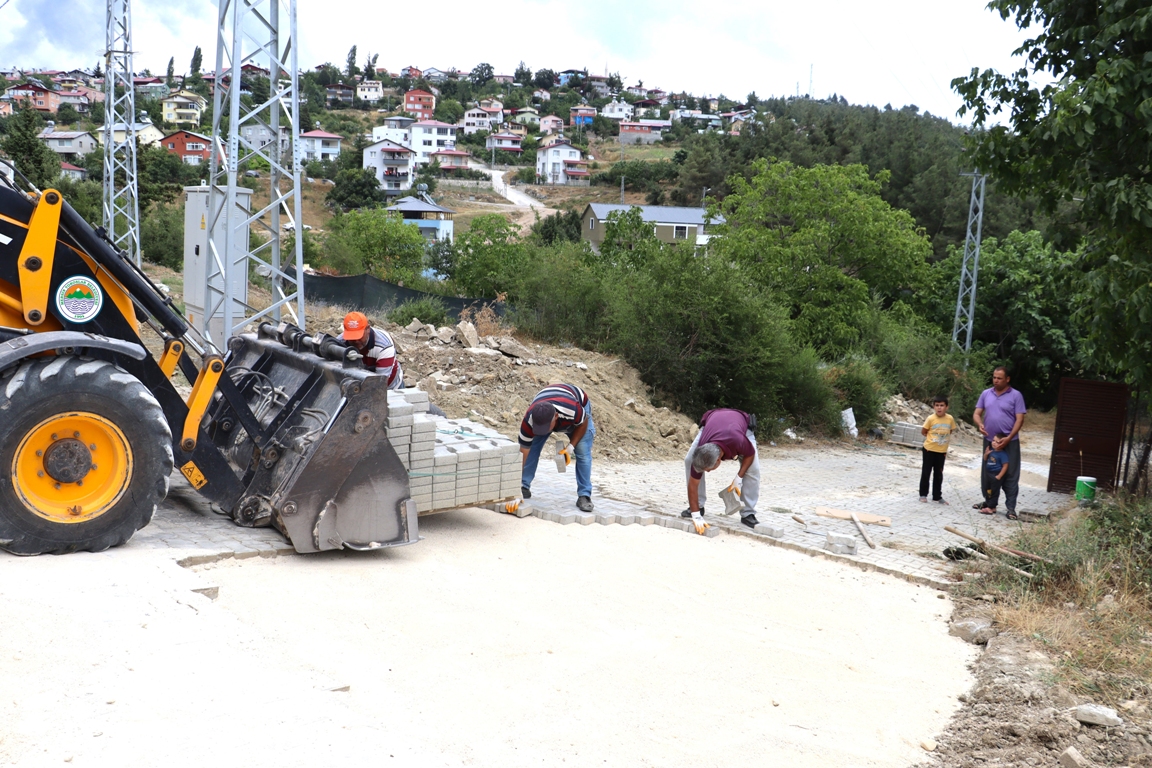 TOROSLAR’DA YAYLA YOLLARI ARTIK DAHA KONFORLU VE GÜVENLİ