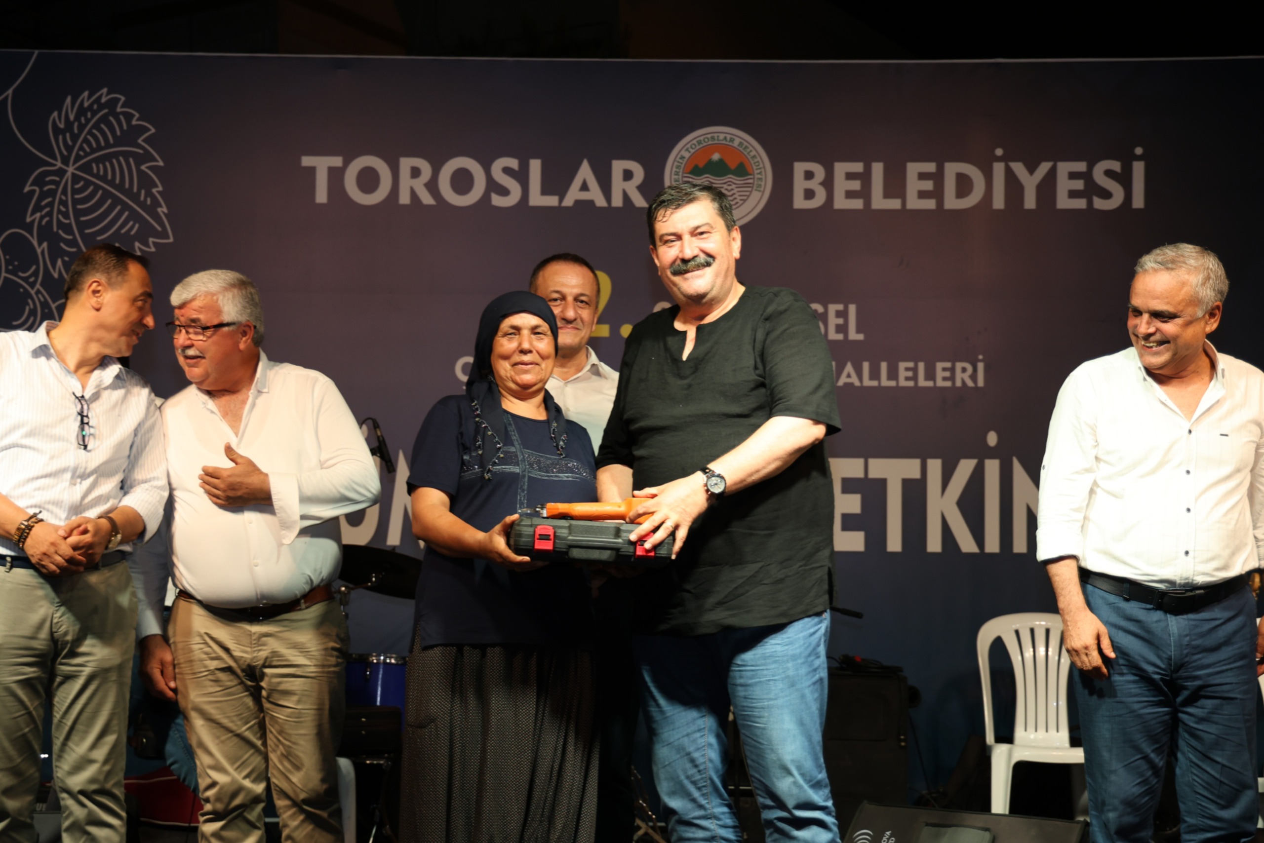 TOROSLAR’DA 2. ÜZÜM HASADI ETKİNLİĞİ BÜYÜK İLGİ GÖRDÜ