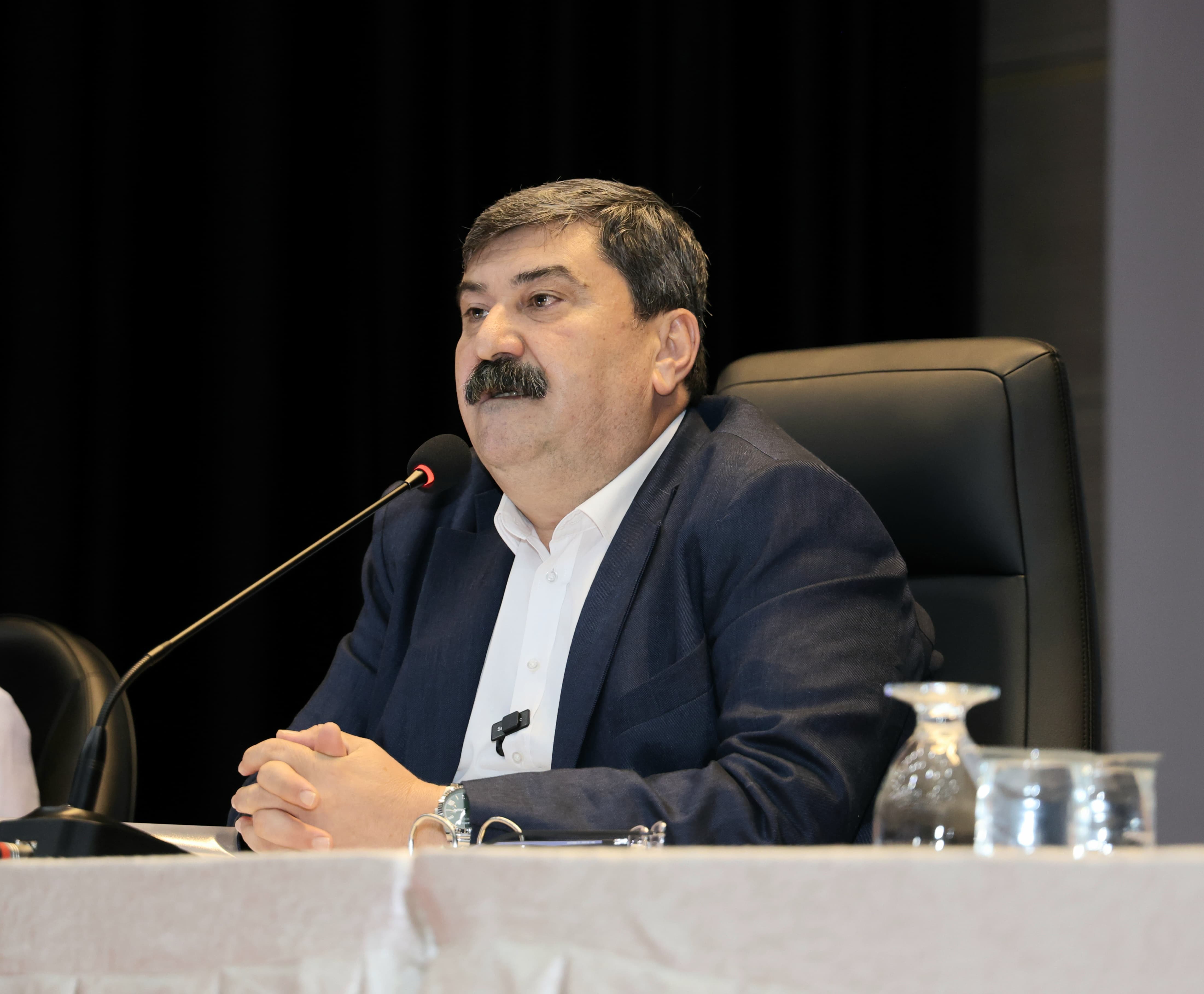 TOROSLAR BELEDİYE BAŞKANI YILDIZ’DAN KAYYIM UYGULAMALARINA TEPKİ